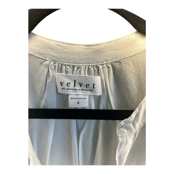 NWT Velvet by Graham & Spencer White Sleeveless Blouse, S - Picture 3 of 3